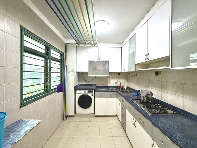 686A Woodlands Drive 73, 686A Woodlands Drive 73, 3 Bedrooms, 1,227 sqft, HDB Flat For Sale, by Wong Li Ting, 500043373 - Kitchen - PropertyGuru.com.sg