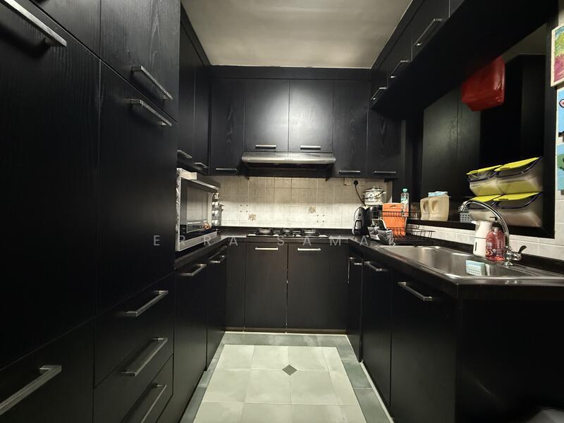 For Sale - 349 Tampines Street 33