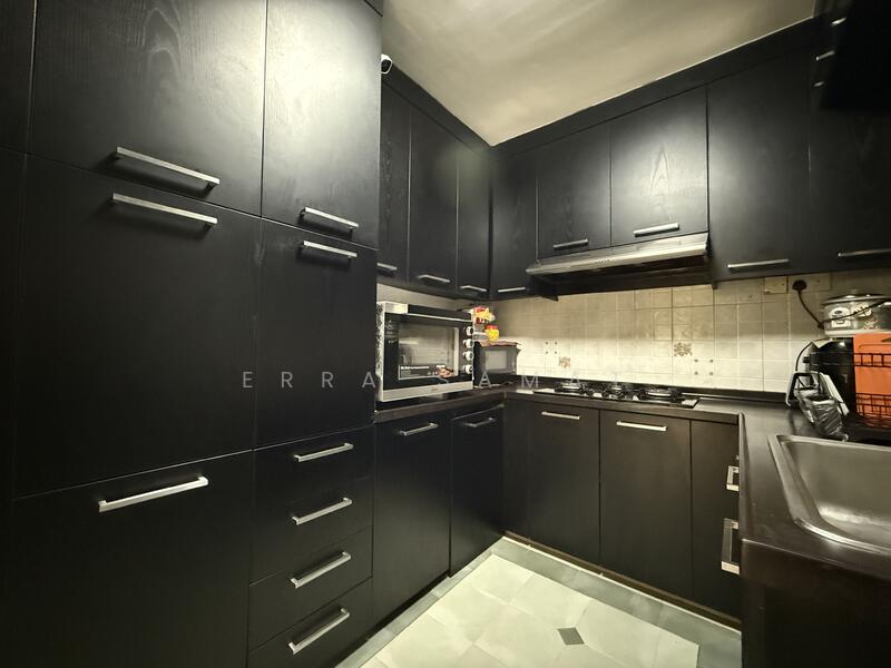 For Sale - 349 Tampines Street 33