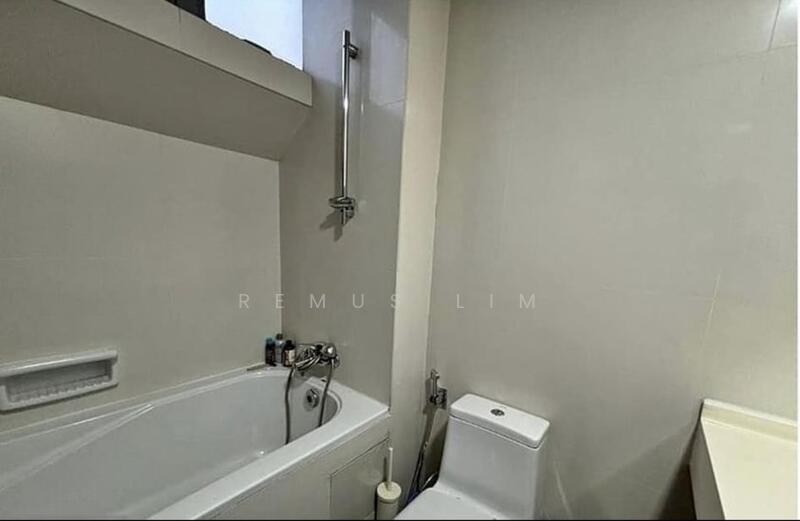 For Rent - Emerald Hill Road