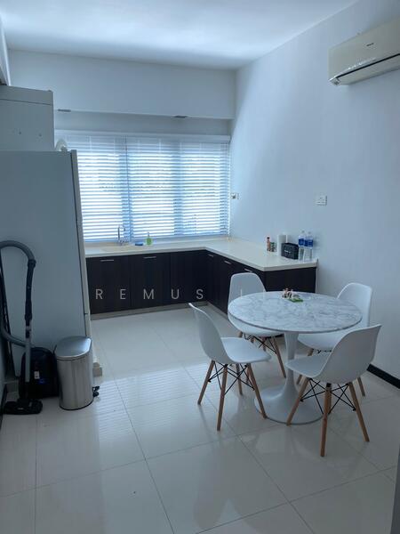 For Rent - Emerald Hill Road