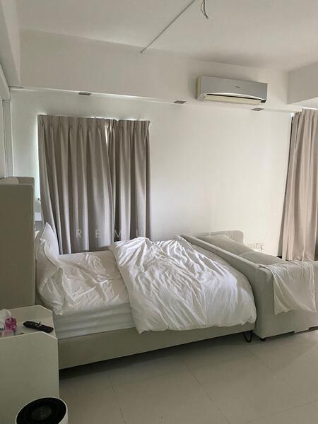 For Rent - Emerald Hill Road