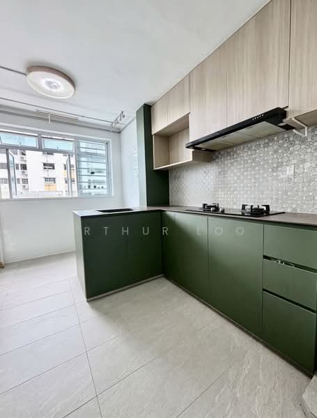 43 Bedok South Road, 43 Bedok South Road, 3 Bedrooms, 904 sqft, HDB Flat For Sale, by Arthur Loo, 500043474 - Kitchen - PropertyGuru.com.sg