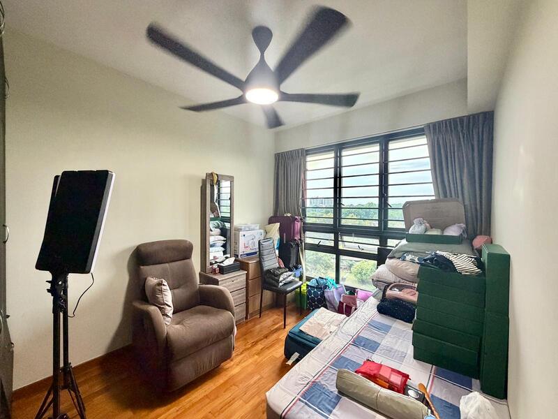 94 Dawson Road HDB Flat For Sale at S$ 1,399,999 | PropertyGuru Singapore - Bedroom