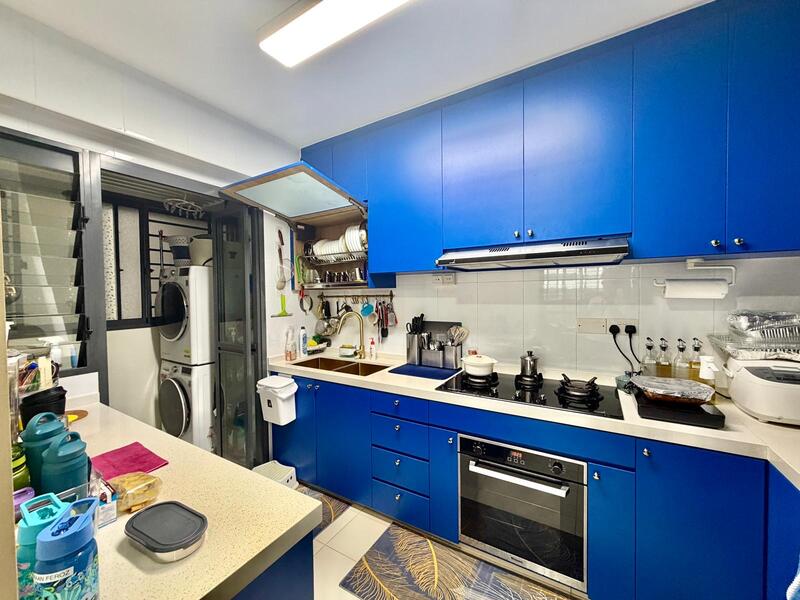 94 Dawson Road HDB Flat For Sale at S$ 1,399,999 | PropertyGuru Singapore - Kitchen