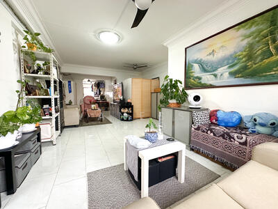 For Sale - 639 Ang Mo Kio Avenue 6