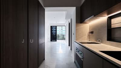 For Sale - Sceneca Residence