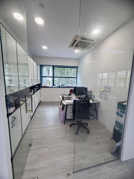 Ubi Techpark, 10 Ubi Crescent, 2,002 sqft, Light Industrial (B1) For Sale, by Kim Ooi, 500043560 - Room - CommercialGuru.com.sg