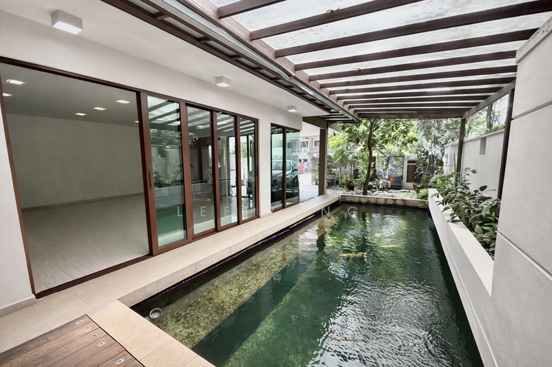 For Sale - True corner terrace, renovated, park 4 cars, no extension needed , D19