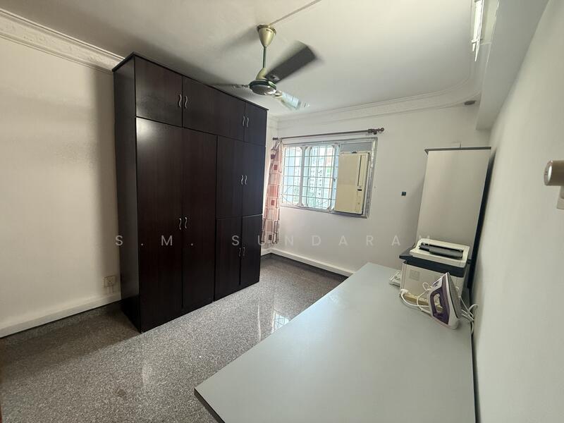 For Sale - 217 Jurong East Street 21