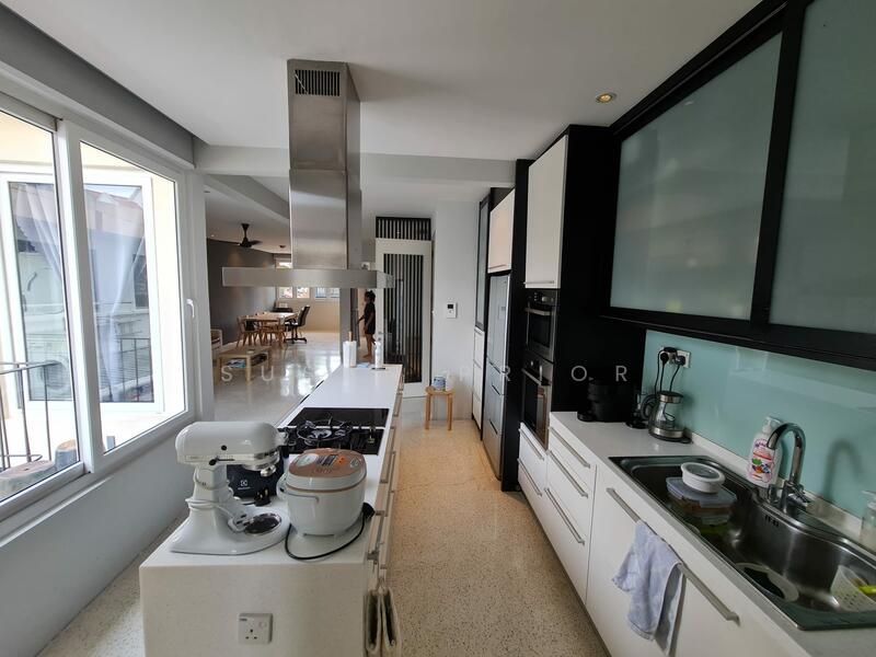 For Sale - Rare Greenwood/ Hillcrest 2 Bed