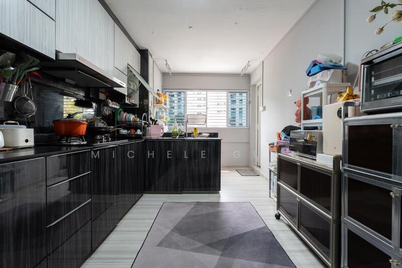 For Sale - 257 Jurong East Street 24