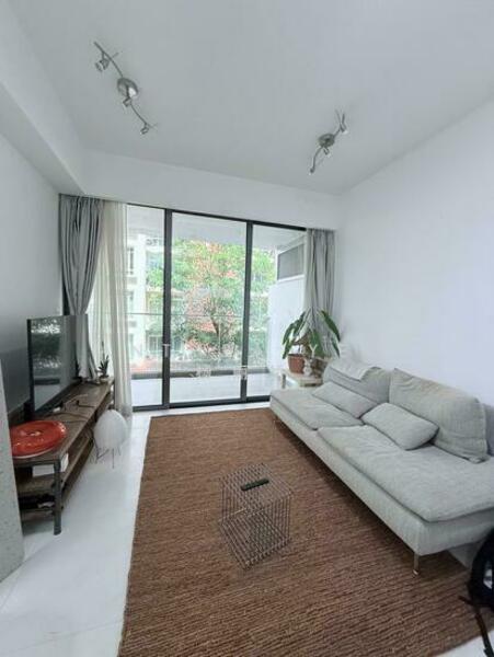 Up@Robertson Quay, 92 Robertson Quay, 2 Bedrooms, 721 sqft, Condominium For Sale, by Anthea Yeo 杨丽娇, 500043716 - Living Room - PropertyGuru.com.sg