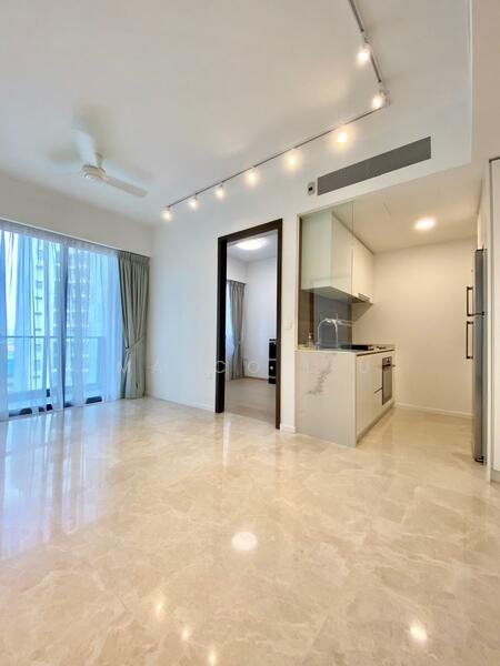 Amber 45 Condominium For Sale at S$ 1,700,000 | PropertyGuru Singapore - Living Room
