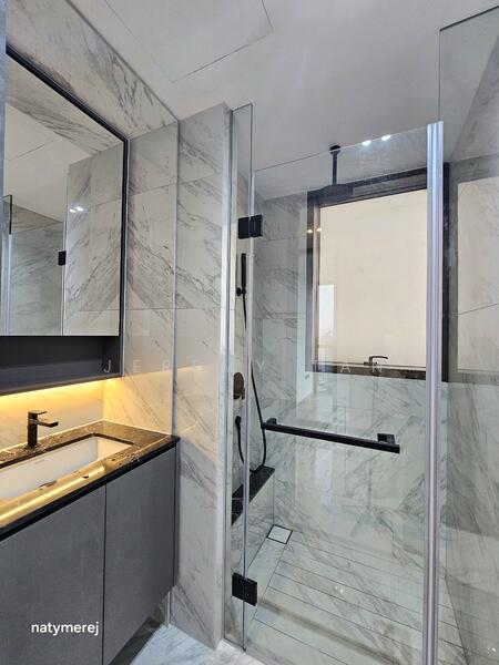 The Landmark, 173 Chin Swee Road, 2 Bedrooms, 764 sqft, Condominium For Rent, by Jeremy Tan, 500043762 - Master Bathroom - PropertyGuru.com.sg