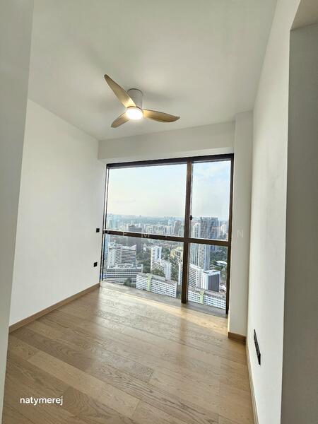The Landmark, 173 Chin Swee Road, 2 Bedrooms, 764 sqft, Condominium For Rent, by Jeremy Tan, 500043762 - Master Bedroom - PropertyGuru.com.sg