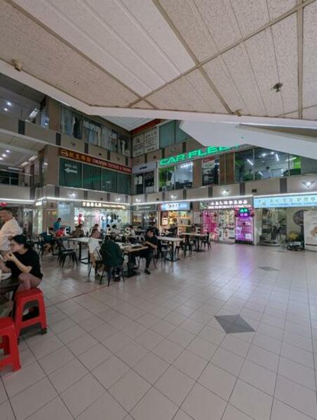 Textile Centre, 200 Jalan Sultan, 678 sqft, Shop / Shophouse For Sale, by Lewes Leeson, 500043784 - Interior - CommercialGuru.com.sg