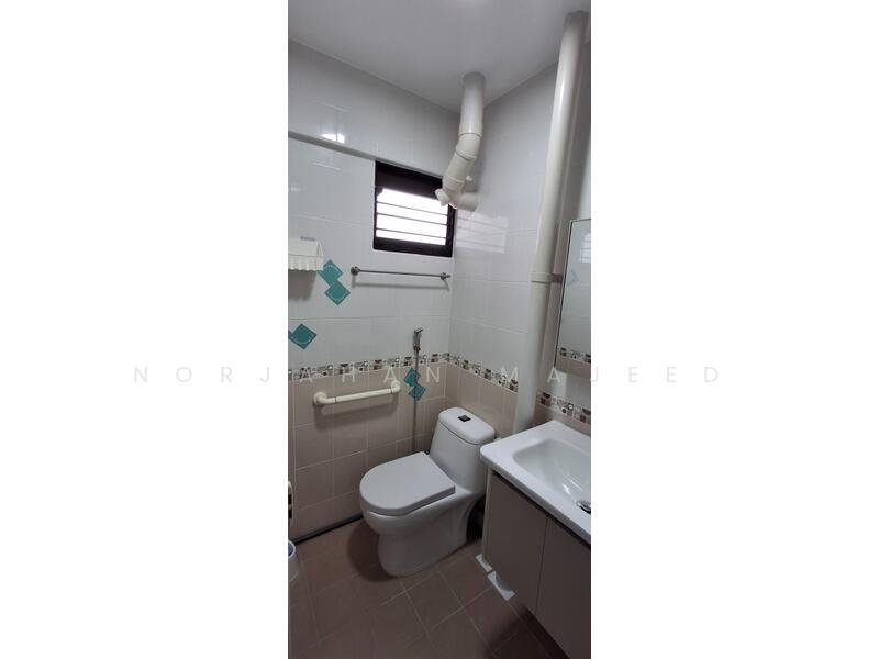 364 Clementi Avenue 2, 364 Clementi Avenue 2, Room Rental, 110 sqft, HDB Flat For Rent, by Norjahan Majeed, 500043832 - PropertyGuru.com.sg