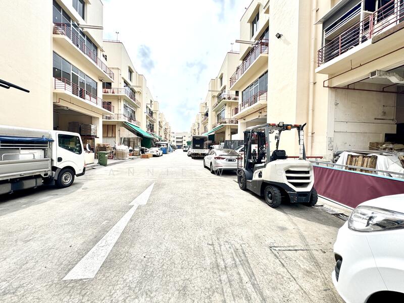 Paya Ubi Industrial Park, 53 Ubi Avenue 1, 270 sqft, Light Industrial (B1) For Rent, by Annie Wong, 500043833 - Exterior - CommercialGuru.com.sg