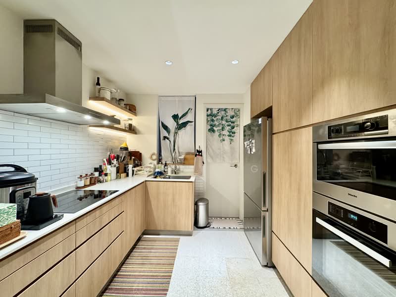 Kerrisdale Condominium For Sale at S$ 1,699,999 | PropertyGuru Singapore - Kitchen