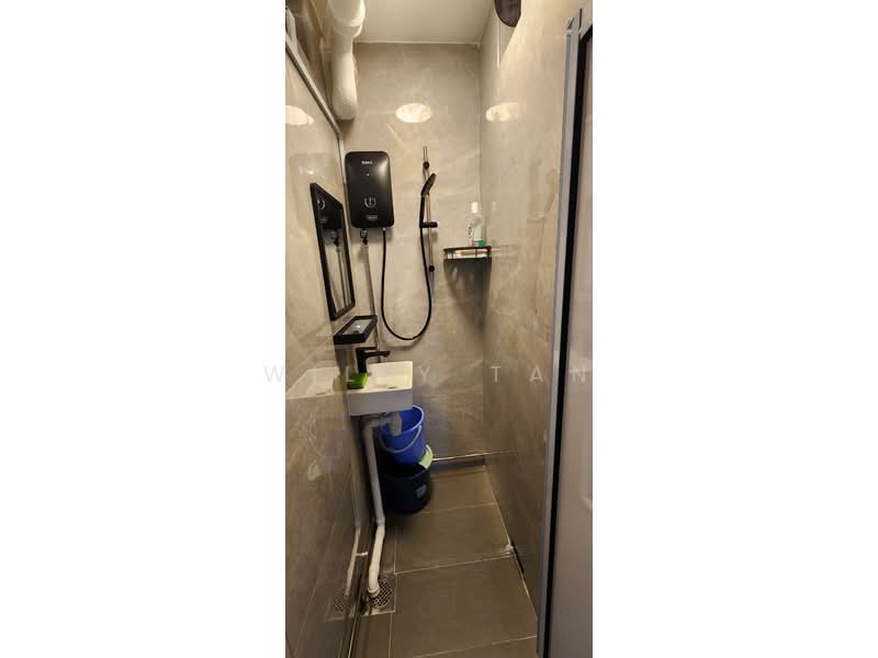 People's Park Complex, 1 Park Road, Room Rental, 100 sqft, Apartment For Rent, by Willy Tan, 500043919 - Bathroom - PropertyGuru.com.sg