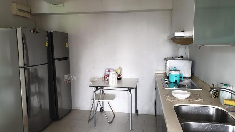 People's Park Complex, 1 Park Road, Boat Quay / Raffles Place / Marina, Room Rental, 300 sqft, Apartment For Rent, by Willy Tan, 500043919 - Kitchen - PropertyGuru.com.sg