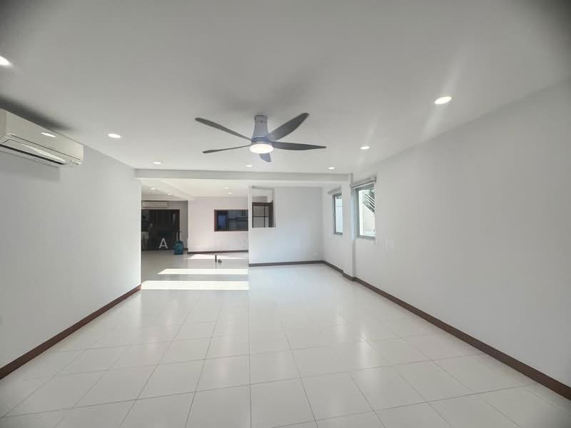 Pandan Valley, 1 Pandan Valley, 4 Bedrooms, 3,272 sqft, Condominium For Sale, by Andrea Lin, 500043940 - Living Room - PropertyGuru.com.sg