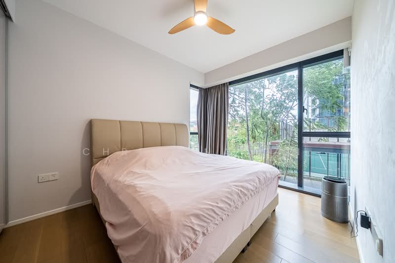 Parc Esta Condominium For Sale at S$ 2,400,000 | PropertyGuru Singapore - Bedroom