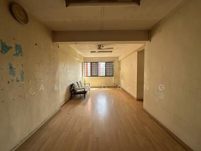 For Sale - 160 Mei Ling Street