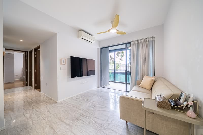 Parc Esta Condominium For Sale at S$ 2,400,000 | PropertyGuru Singapore - Living Room