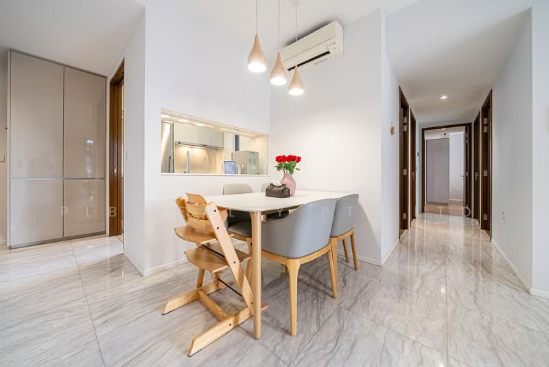 Parc Esta Condominium For Sale at S$ 2,400,000 | PropertyGuru Singapore - Dining Room