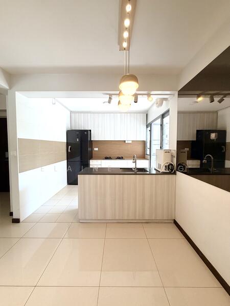684A Edgedale Plains HDB Flat For Sale at S$ 719,000 | PropertyGuru Singapore