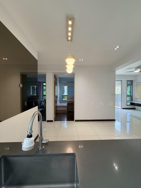 684A Edgedale Plains HDB Flat For Sale at S$ 719,000 | PropertyGuru Singapore