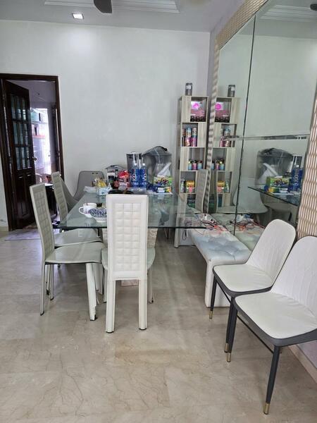 534382 Terraced House For Sale at S$ 4,380,000 | PropertyGuru Singapore - Dining Room