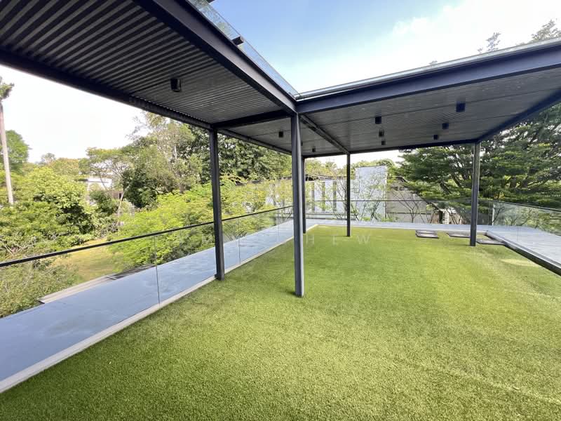 Luxury Modern 3 Storey Bungalow with 7 Spacious Bedrooms Lift and Pool, Bin Tong Park Victoria Park Rebecca Road, 7 Bedrooms, 10,000 sqft, Bungalow House For Rent, by Amy Chew, 500044099 - Exterior - PropertyGuru.com.sg