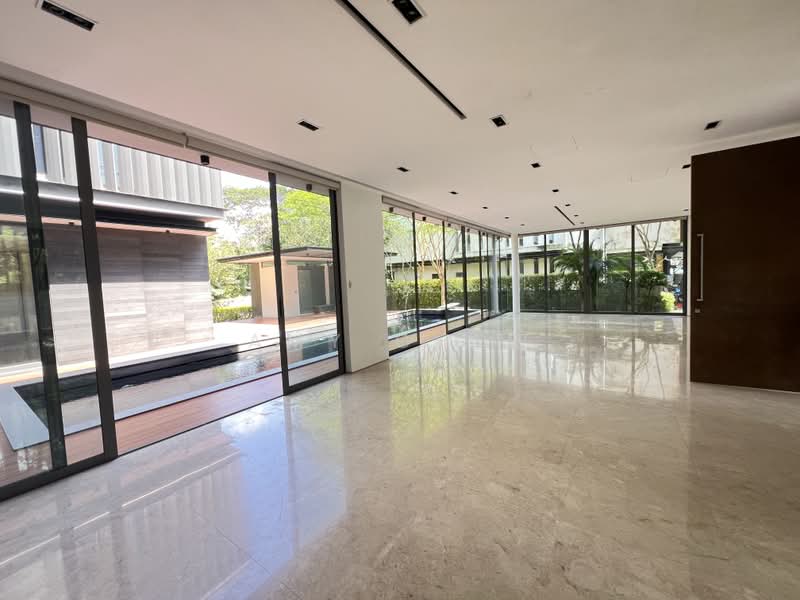 Luxury Modern 3 Storey Bungalow with 7 Spacious Bedrooms Lift and Pool, Bin Tong Park Victoria Park Rebecca Road, 7 Bedrooms, 10,000 sqft, Bungalow House For Rent, by Amy Chew, 500044099 - Living Room - PropertyGuru.com.sg