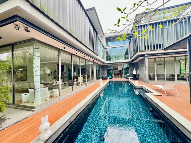 Luxury Modern 3 Storey Bungalow with 7 Spacious Bedrooms Lift and Pool, Bin Tong Park Victoria Park Rebecca Road, 7 Bedrooms, 10,000 sqft, Bungalow House For Rent, by Amy Chew, 500044099 - Exterior - PropertyGuru.com.sg