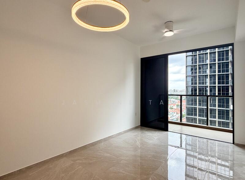 Tembusu Grand, 92 Jalan Tembusu, 2 Bedrooms, 743 sqft, Condominium For Rent, by Jasmine Tan, 500044115 - Living - PropertyGuru.com.sg