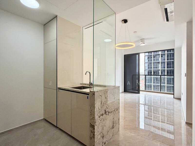 Tembusu Grand, 92 Jalan Tembusu, 2 Bedrooms, 743 sqft, Condominium For Rent, by Jasmine Tan, 500044115 - Living & Dining - PropertyGuru.com.sg