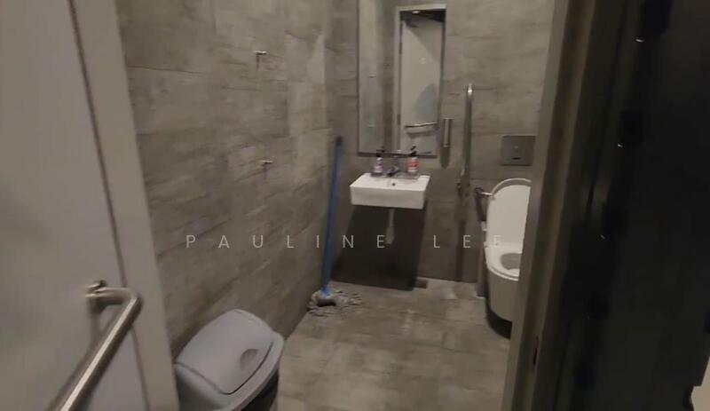 ABM Building, 20 Jalan Kilang, 3,300 sqft, Light Industrial (B1) For Rent, by Pauline Lee, 500044136 - Bathroom - CommercialGuru.com.sg