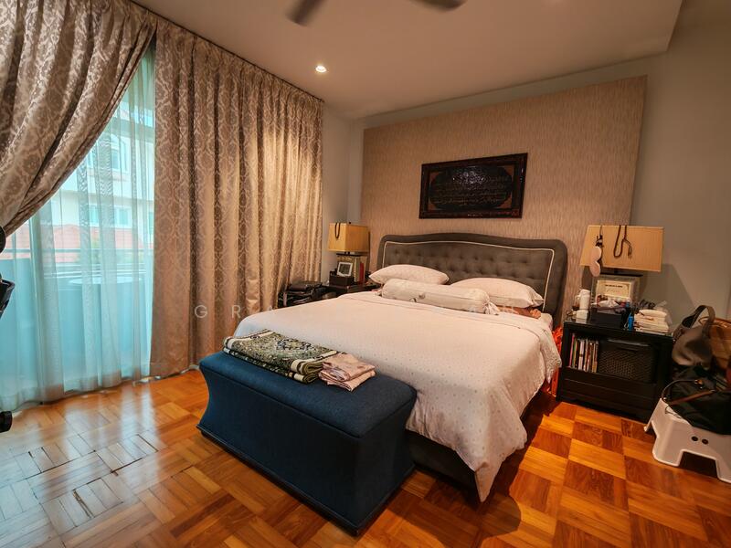107 WEST COAST GROVE Cluster House For Sale at S$ 5,800,000 | PropertyGuru Singapore - Bedroom