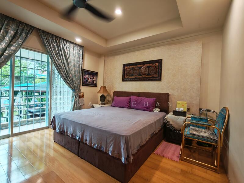 107 WEST COAST GROVE Cluster House For Sale at S$ 5,800,000 | PropertyGuru Singapore - Bedroom