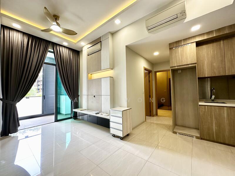 For Rent - Flora View