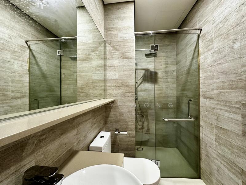 For Rent - Flora View