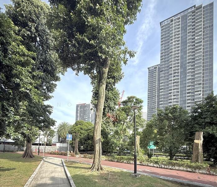 For Sale - 605 Clementi West Street 1