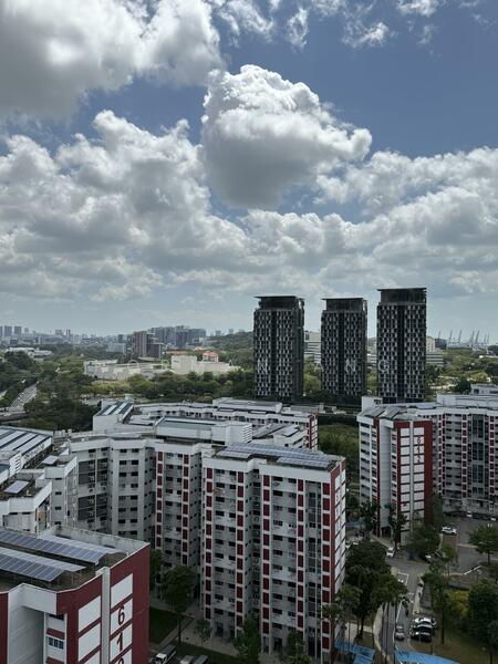 For Sale - 605 Clementi West Street 1