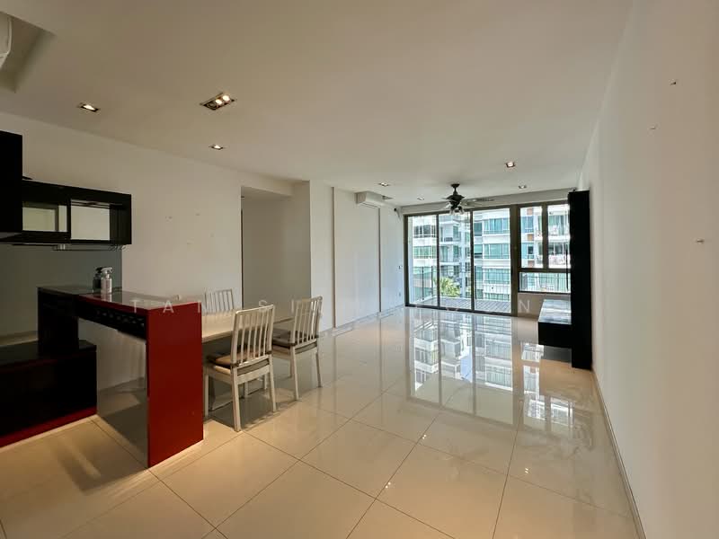 Casa Merah Condominium For Sale at S$ 2,000,000 | PropertyGuru Singapore - Living Room