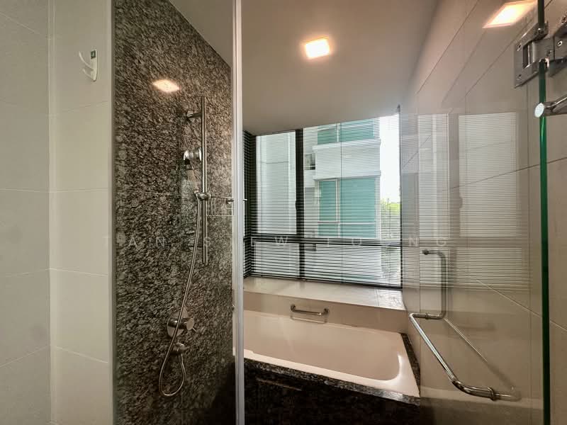 Casa Merah Condominium For Sale at S$ 2,000,000 | PropertyGuru Singapore