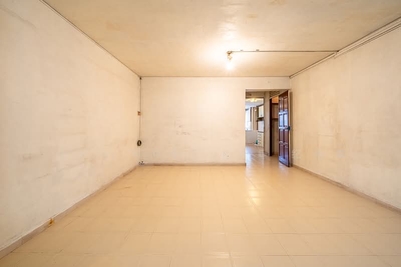 19 Saint George's Road, 19 Saint George's Road, 3 Bedrooms, 990 sqft, HDB Flat For Sale, by Seng Huat Kee 纪成发, 500044224 - Interior - PropertyGuru.com.sg
