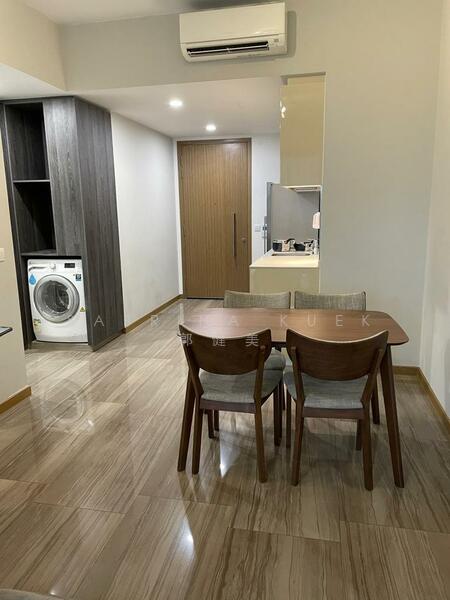Lakeville, 1 Jurong Lake Link, 1 Bedroom, 560 sqft, Condominium For Sale, by Sabrina Kuek 郭健美, 500044269 - Interior - PropertyGuru.com.sg